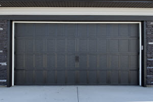 garage door in canada